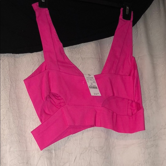 Hot pink top - Picture 2 of 3